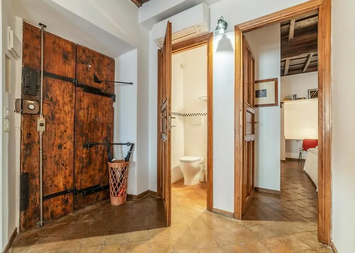 Guesthost - Colosseo & Fori Imperiali Wooden Flat Διαμέρισμα